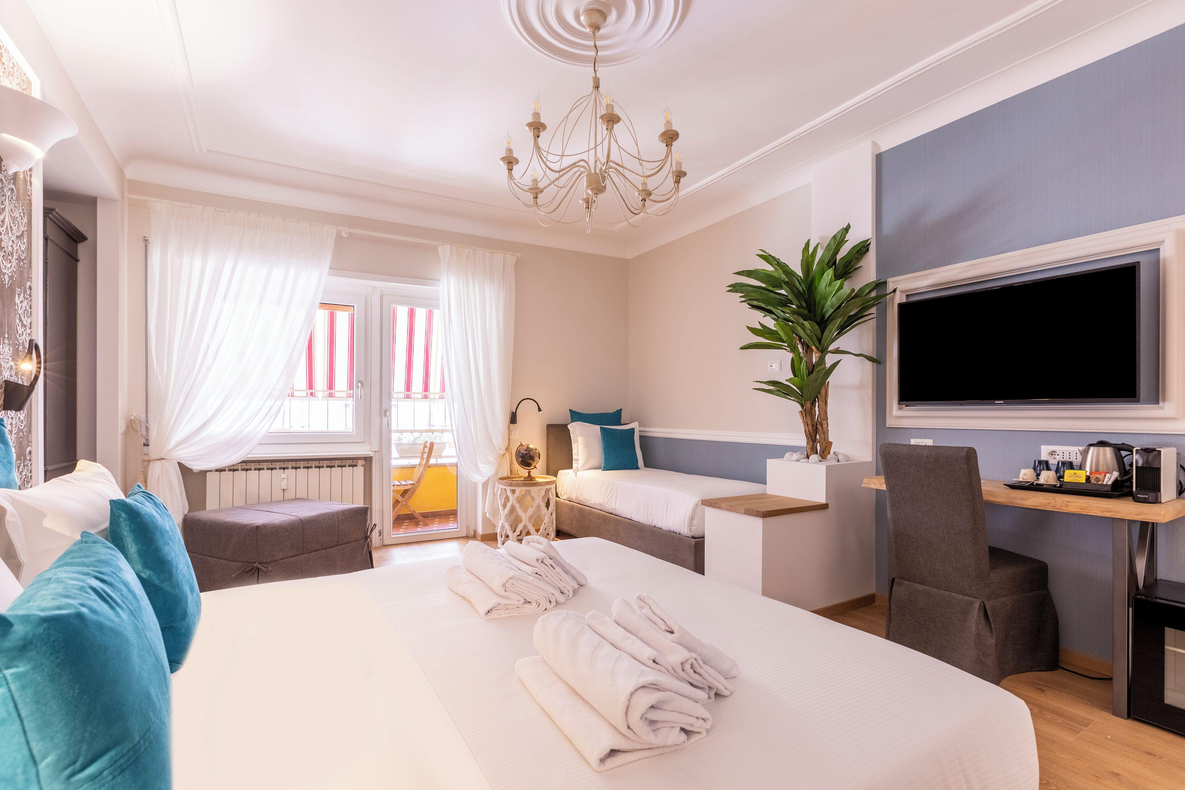 Trastevere Paper Suites — Photos 1